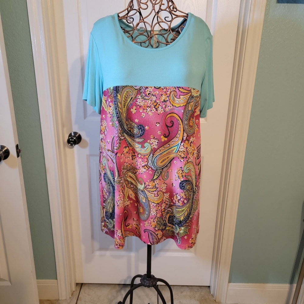 Lilypad Top Women's Size XL Paisley and Turquoise/Seafoam